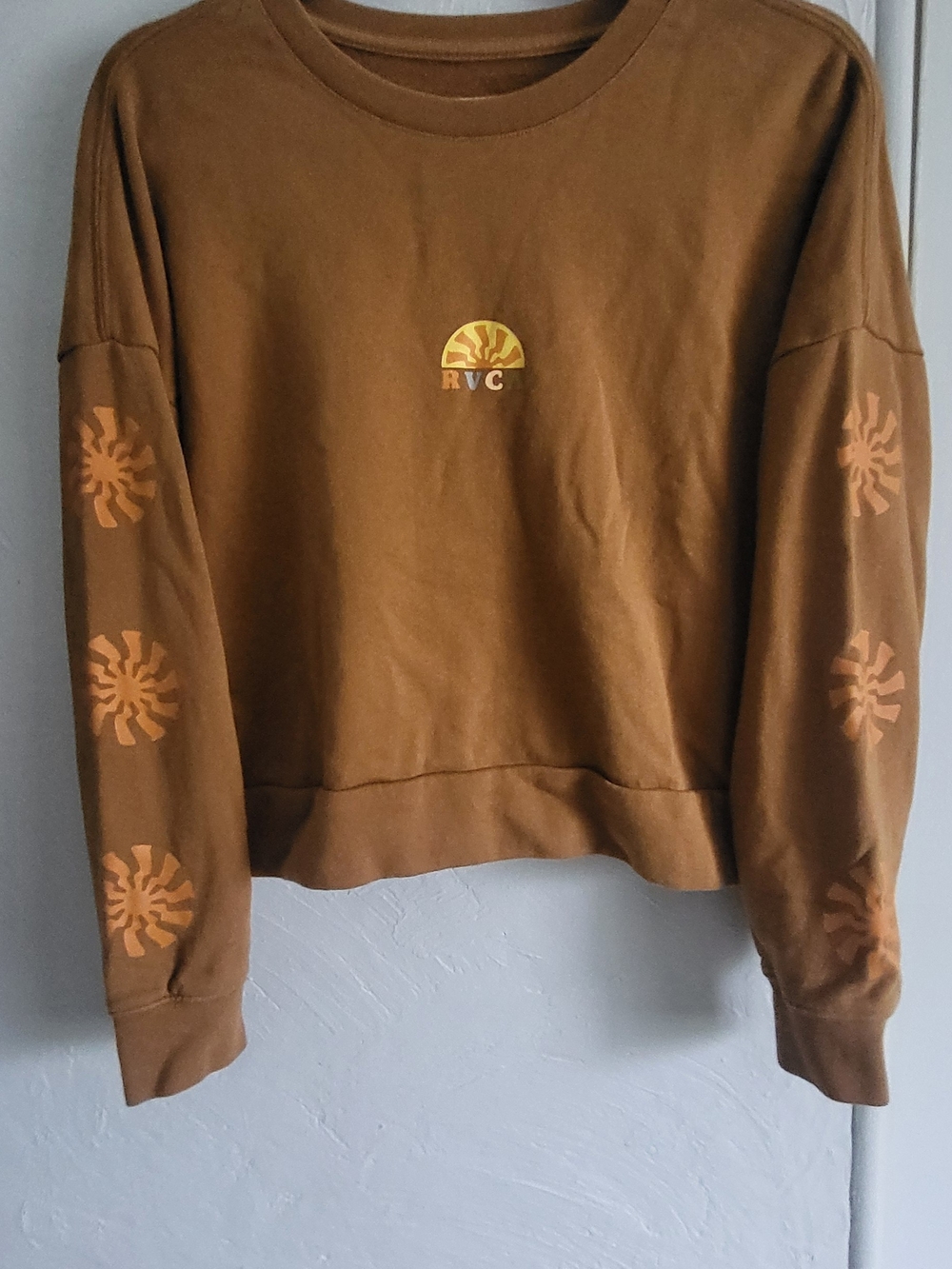 Women's Brown Graphic Sweatshirt Size Small
